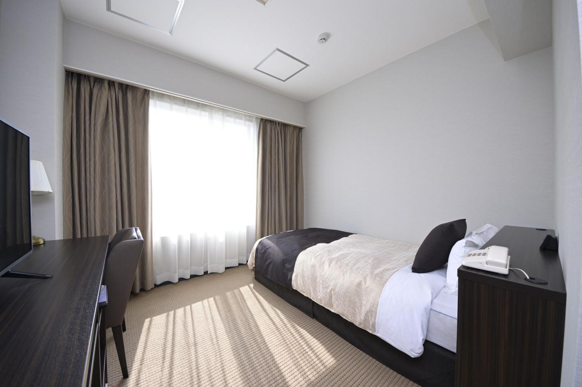 The Italia Ken Hotell Niigata Eksteriør bilde